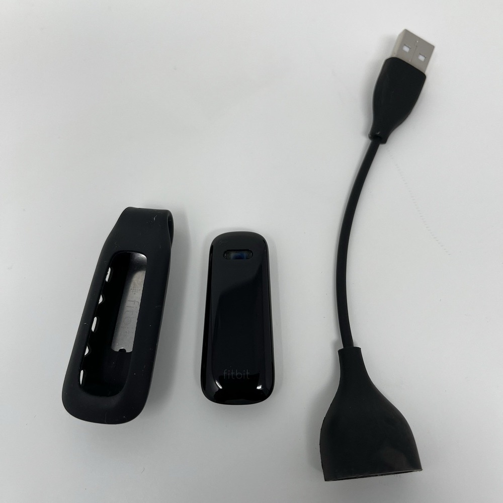 Fitbit One FB103 Black Activity Tracker Bundle - For Parts Or Repair